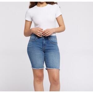 Seven7 Sunset Bermuda Jean Shorts Size 8 Raw Hem Stretch Denim